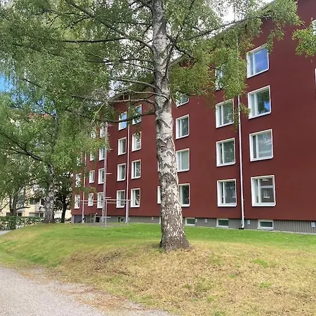 Kaski, Three-room In A Prime Location, Free Parking Apartment *