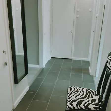 Kaski, Three-room In A Prime Location, Free Parking アパート *