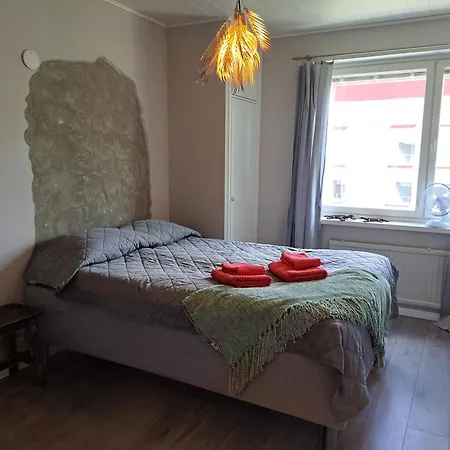 Kaski, Three-room In A Prime Location, Free Parking アパート *